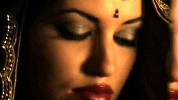 Big natural boobs Bollywood babe dances on the rhythm