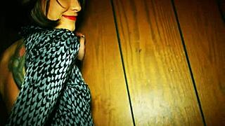 Adalynnx teases with buttplug fun before night out, close-up anal gaping preview.