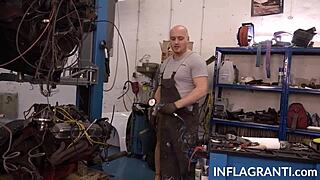 Watch Lilli Vanilli get facialized by that horny mechanic?