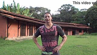 Meeting With Fans Featuring Elisa Sanches