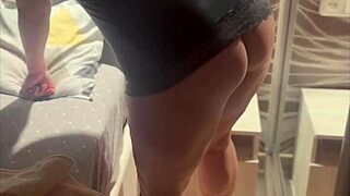 milf feels intense pleasure from big dildo fisting