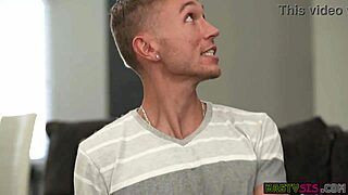 Kenzie Reeves and Lacy Lennon, Stepsisters Sharing an Intense Moment! 😍 So Hot Right Now!