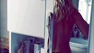 i'm a dirty sexy MILF sharing interracial snapchats with panties on