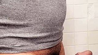 i saw my stepmom naked while alone