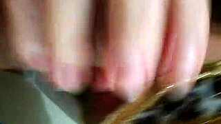 vadia gives a delicious blowjob in homemade fetish scene