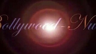 This sexy video shows a mature Indian mommy handjob