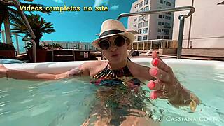 brincadeira safada com marido e um amigo