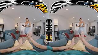 Doing Fucking Chores With Stepmom Carmela Clutch VR?