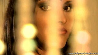 amateur solo video by Indian mommy gets naughty