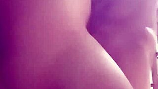 Ella Enjoys Exercising Her Legs In The Morning To Strengthen Muscles