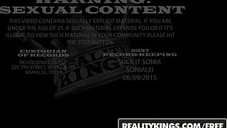 i love watching big naturals like ryan smiles