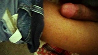 Hot milfs fuck hard!