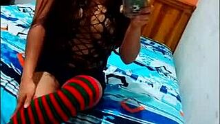 Feliz 25 De Diciembre Maldito Mujeriego Asi Recibo Este Hermoso Dia Estoy Esperando Que Lleguen Los Machos A Mi Casa Para Que Me Dejen Mi Vagina Bien Humeda Y Follada Quiero Que Me Llenen De Semen Caliente