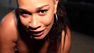 Voltuuous Latina MILF Labelladiablax BBC edging session