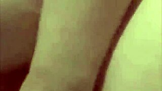 Home made pussy fuck by Chubby brunette