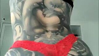 Melody Radford's Intriguing Sexy Dance Moves