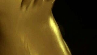 印度熟女表演神圣独奏仪式