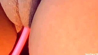 Milky ass cougar’s wet vagina reveal
