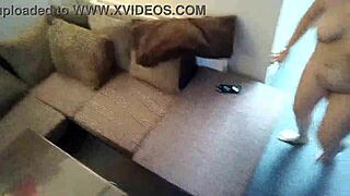 Hot wife with a big ass in home alone clip