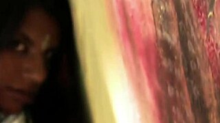 i admire this sensual indian woman