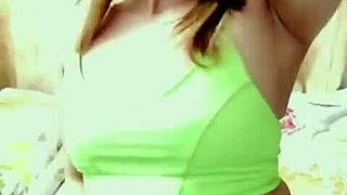 Sexy Latina mom puts on a sizzling dance show in front of the camera