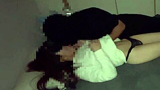 【スマホ撮影】個人撮影完全素人　濃厚ディープキス フェラ 69 背面騎乗位 バイブ 潮吹き 正常位 腹射　ドm主婦調教日記④