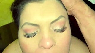 i love getting a mamada from that mature milf, it's so intense