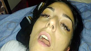 put your hand inside me and make me cum like a slut 😈