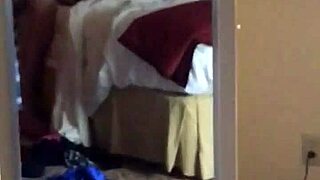 Deep throat blowjob given by Mature Latina MILF