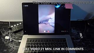 Spanish Milf Leyva Hot Bangs Fan Live!