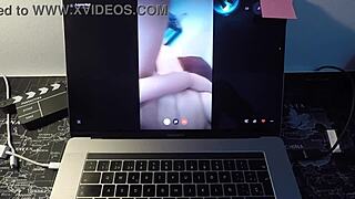 Spanish Milf Leyva Hot Bangs Fan Live!
