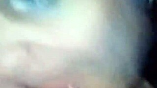 Oral pleasure to stepmom's mouth on my huge penis and offering hand job