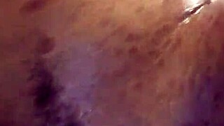 Sexy mature latina with big ass masturbates her pussy 😘