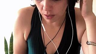 Alternative brunette shares hot German lessons with you