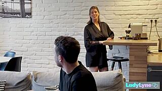 New neighbor Ladylyne gives blowjob and cunilingus to welcome him