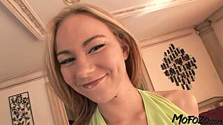 Mofozo com - Young college student in real amateur homemade sex