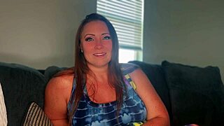 Horny hotwife creampied by BBC, brings messy load home for hubby to lick.