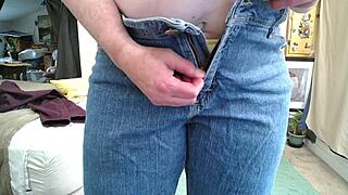 I'm amazed as mature Dawnskye1962 teases Liam with panties modeling