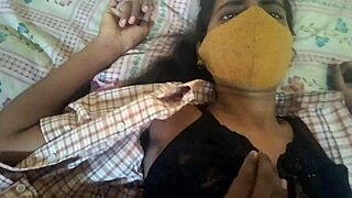 嘿，放学后干你小巧18+继妹怎么样？