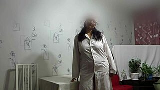 Doctor Fists Nurse's Pussy in Amateur Medical Fetish