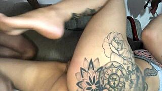 大鸡巴男硬深操Japa Rodrigues多汁屁股