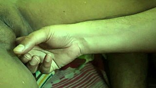 Mature Indian woman gets her desires fulfilled in homemade video