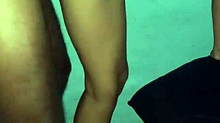 Big tits homemade brunette gets a creampie with old pussy