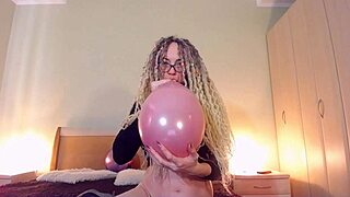 curvy mommy teases with custom balloon play video
