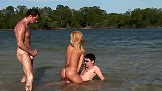 Beautiful Brazilian Barbie Banks gets double penetration in the water
