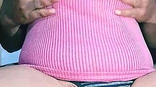 Wow, check this juicy hairy pussy on chubby indian girl!