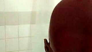 Brunette shares kisses in dorm