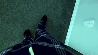 继祖母召唤我到她的卧室来个惊喜