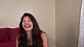 Amateur models got Cock Inn for tight pussies
