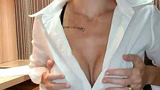 你能承受Alineflavios的金发支配高潮吗？